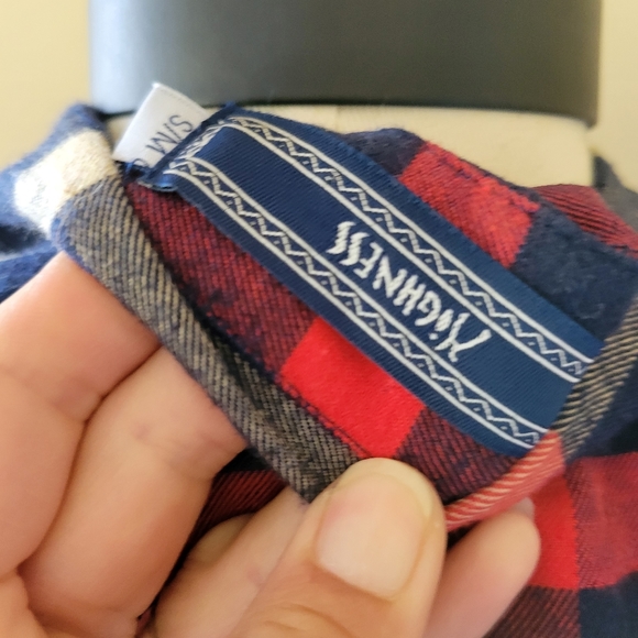 Highness NYC plaid cold shoulder blouse size s/m - Picture 6 of 7